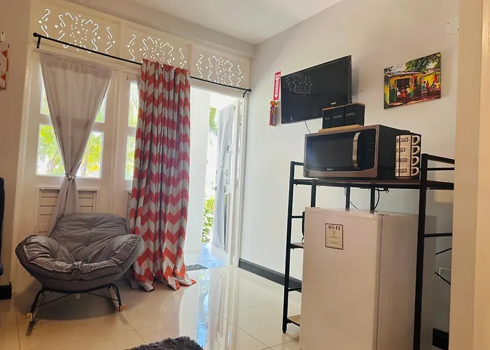Ocean Tropical Escape 1br 1ba Ocean View Runaway Bay